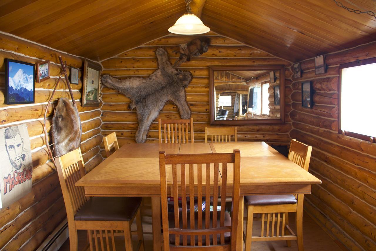 Alpine Creek Lodge Cantwell ภายนอก รูปภาพ